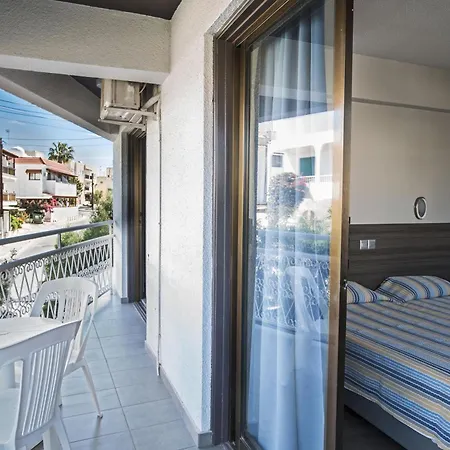 Charmante Mit Balkon *